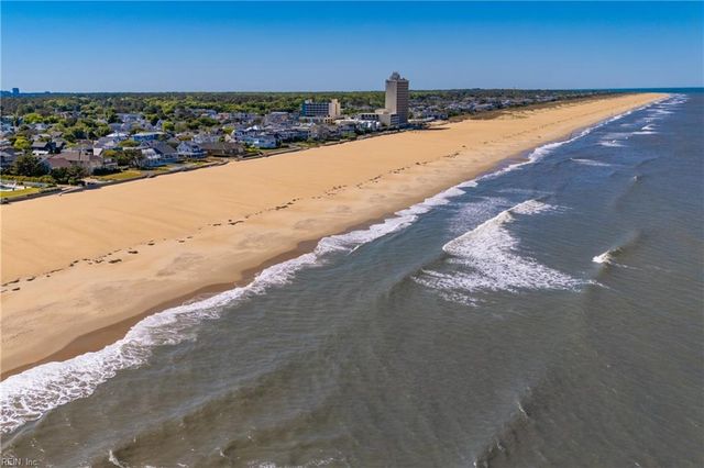 5207 Ocean Front AVE, Virginia Beach, VA 23451