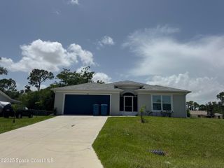 1370 Van Dyke Avenue SE, Palm Bay, FL 32909