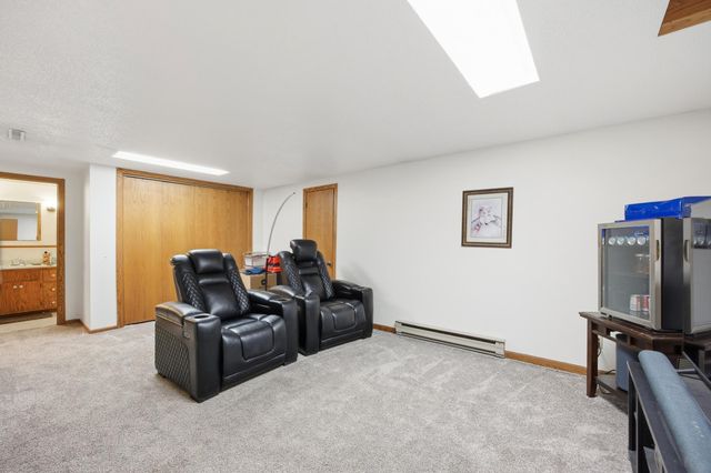 215 14th Street N, Moorhead, MN 56560