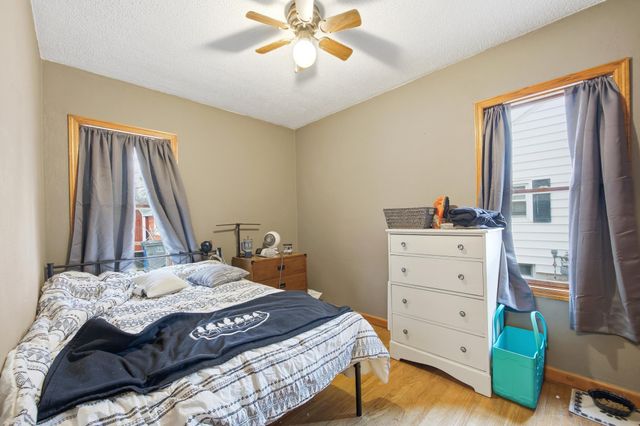 215 14th Street N, Moorhead, MN 56560