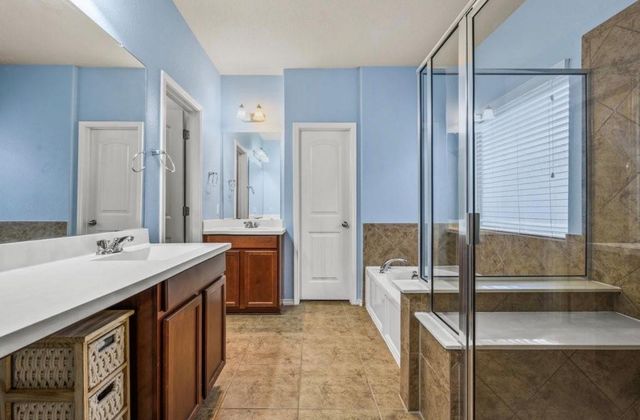 109 Marble Head WAY, Liberty Hill, TX 78642