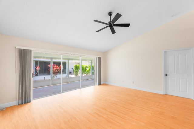 460 NW Casanova Circle, Port St Lucie, FL 34986