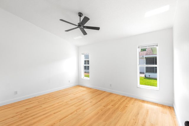 460 NW Casanova Circle, Port St Lucie, FL 34986