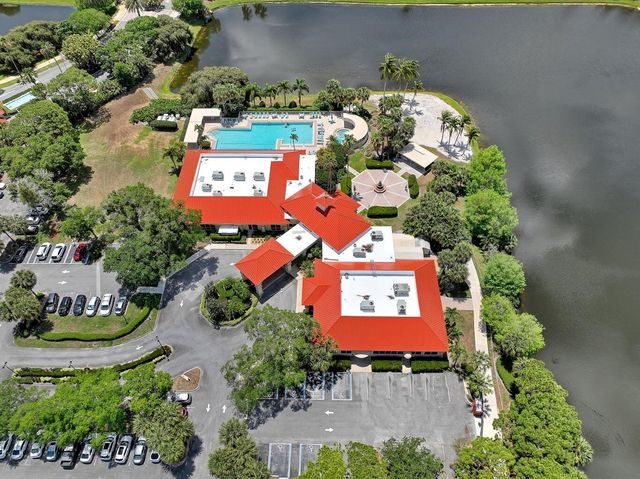 460 NW Casanova Circle, Port St Lucie, FL 34986