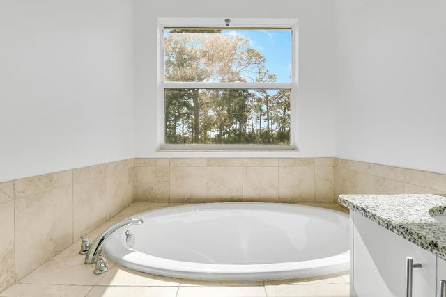 6208 SE Portofino Circle, Hobe Sound, FL 33455