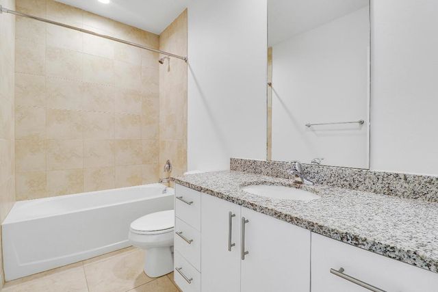 6208 SE Portofino Circle, Hobe Sound, FL 33455