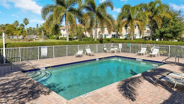 6208 SE Portofino Circle, Hobe Sound, FL 33455