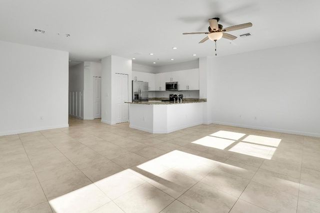 6208 SE Portofino Circle, Hobe Sound, FL 33455