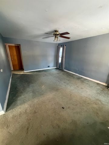 810 Mckinnie Avenue, Fort Wayne, IN 46806