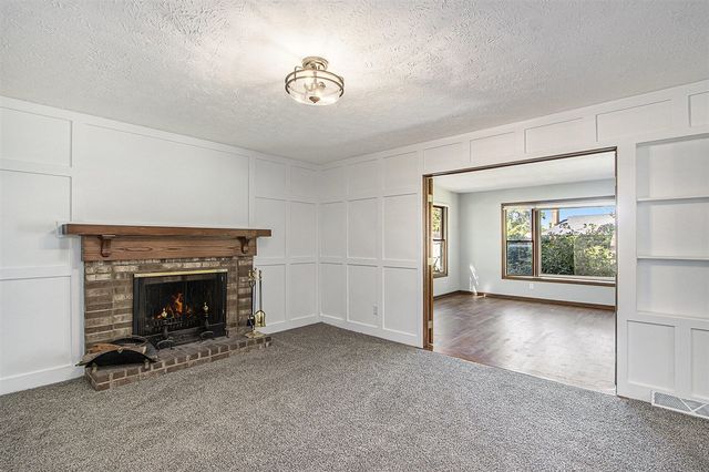 6427 Eagle Ridge Drive, Kalamazoo, MI 49004