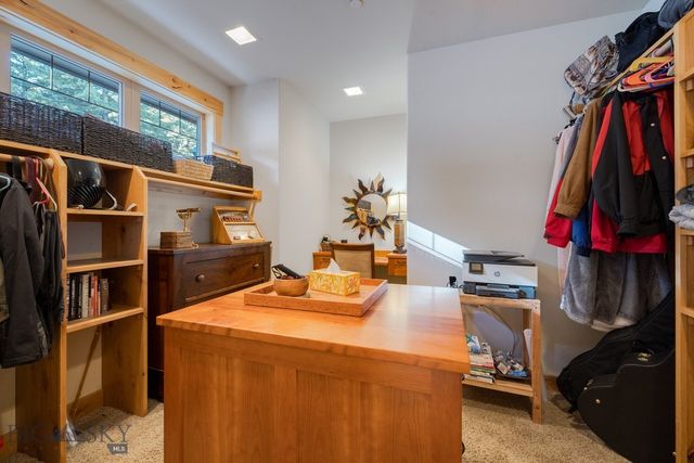 81 Steamboat Trail, Gallatin Gateway, MT 59730