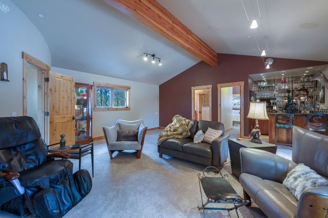 81 Steamboat Trail, Gallatin Gateway, MT 59730