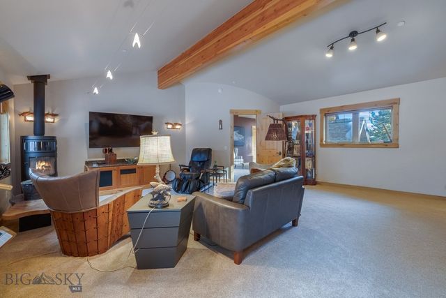 81 Steamboat Trail, Gallatin Gateway, MT 59730