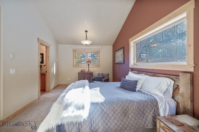 81 Steamboat Trail, Gallatin Gateway, MT 59730