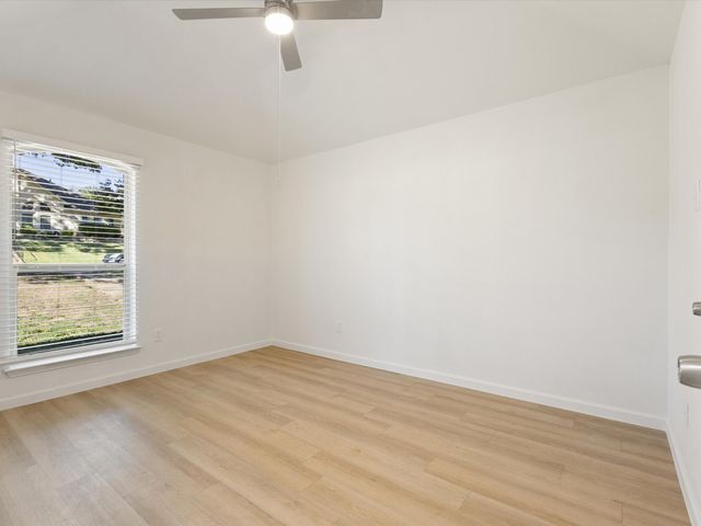 612 Desoto Drive, Desoto, TX 75115