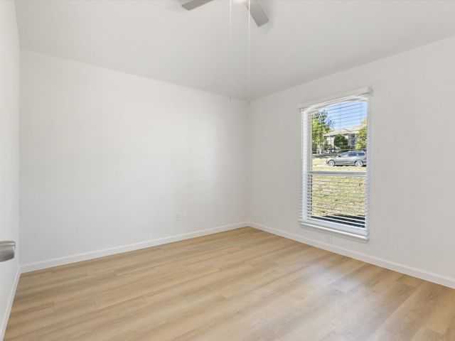 612 Desoto Drive, Desoto, TX 75115