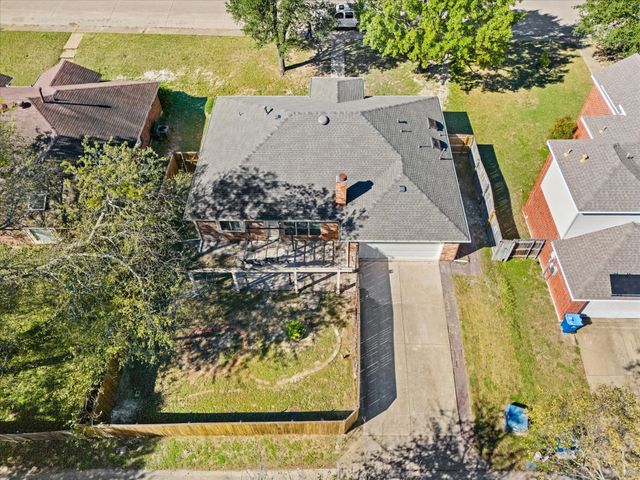 612 Desoto Drive, Desoto, TX 75115