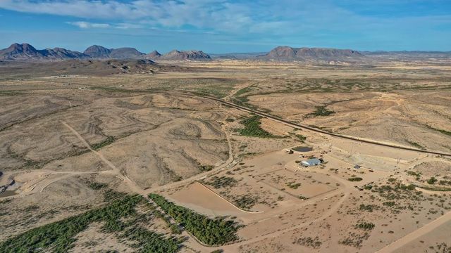51651 S Hwy 118, Terlingua, TX 79831