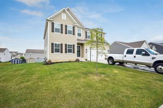 1299 Forest Edge Drive, Marysville, OH 43040