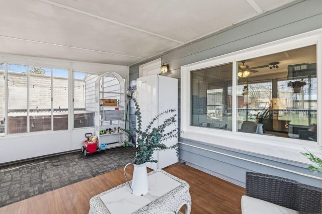 252 E Broadway Avenue, Westerville, OH 43081