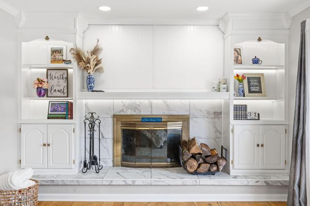 252 E Broadway Avenue, Westerville, OH 43081