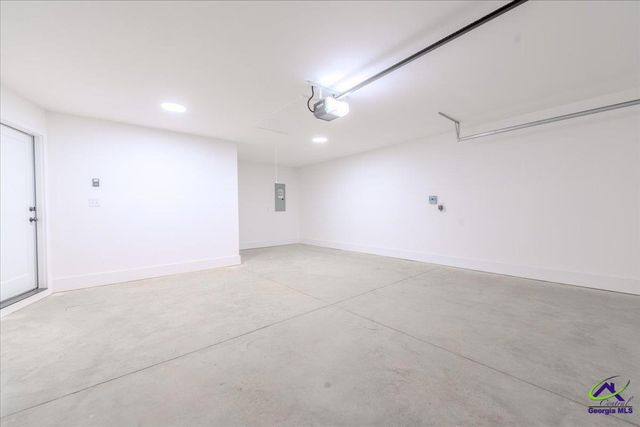 516 New Hope, Perry, GA 31069