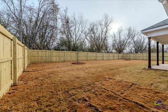 516 New Hope, Perry, GA 31069