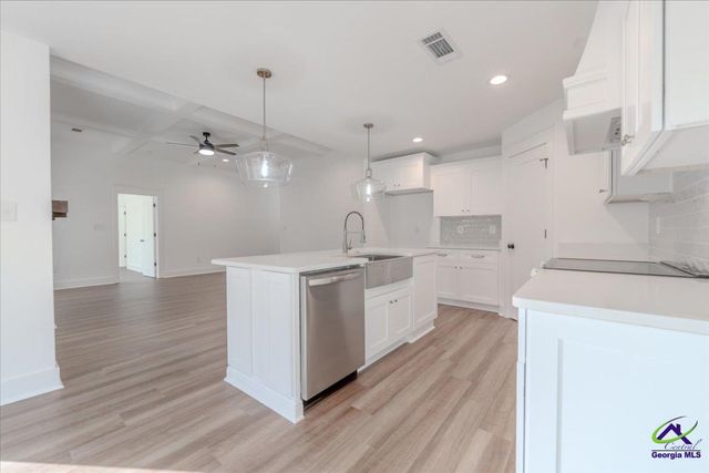 516 New Hope, Perry, GA 31069