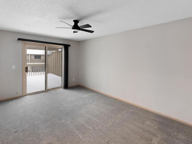 7245 Woodstock Curve, Bloomington, MN 55438