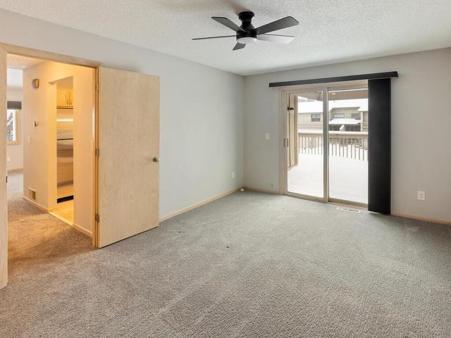 7245 Woodstock Curve, Bloomington, MN 55438