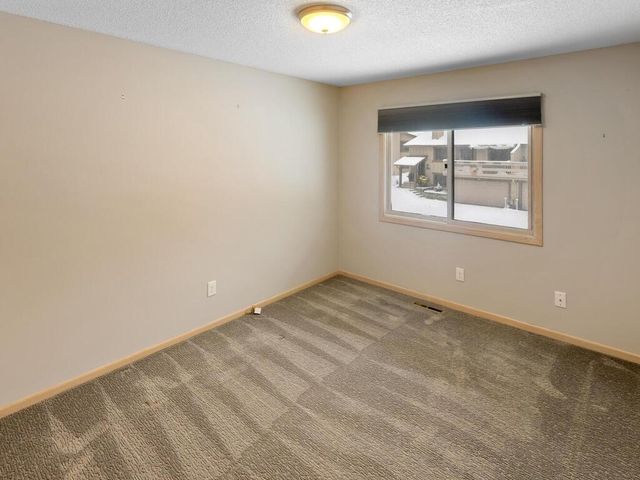 7245 Woodstock Curve, Bloomington, MN 55438