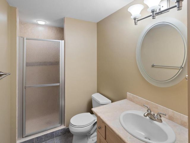 7245 Woodstock Curve, Bloomington, MN 55438