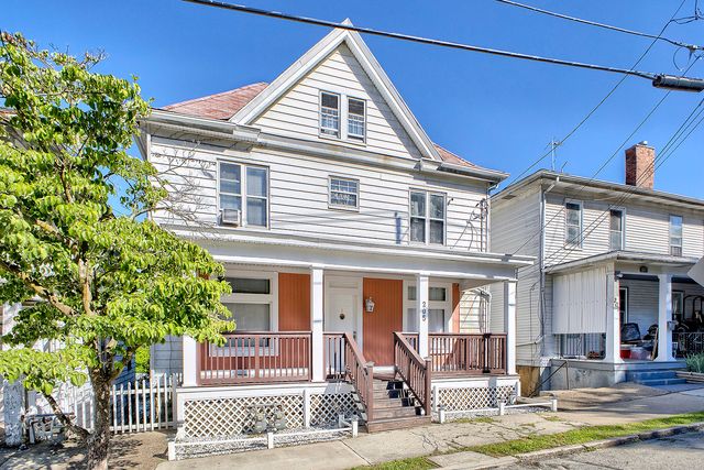 205 N 3rd STREET, Jeannette, PA 15644