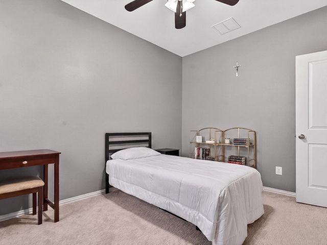 6006 Hedgepark Drive, Richmond, TX 77407