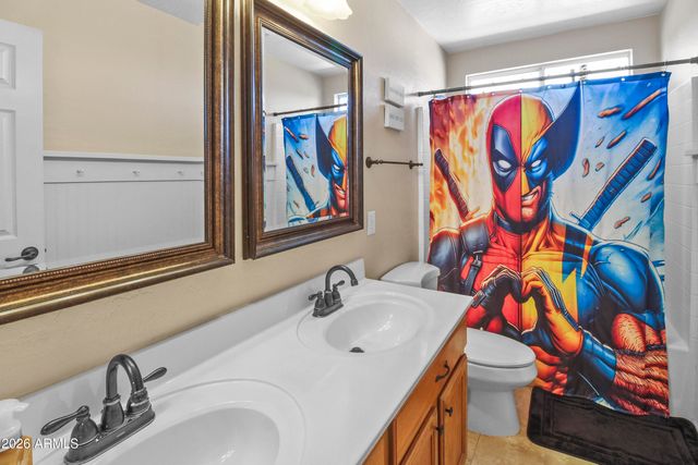 720 S SABRINA Street, Mesa, AZ 85208