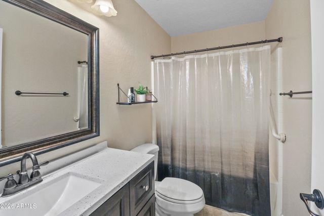 720 S SABRINA Street, Mesa, AZ 85208