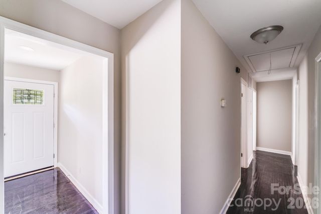 8337 Reedy Creek Road, Charlotte, NC 28215