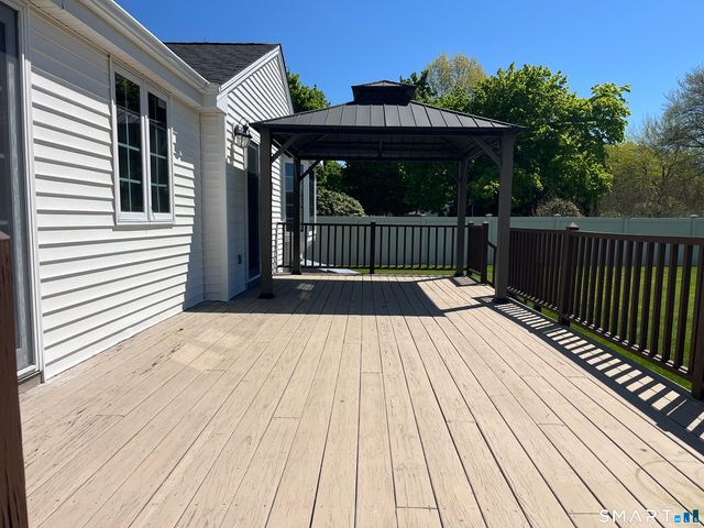 32 Cloverdale Road, Southington, CT 06489