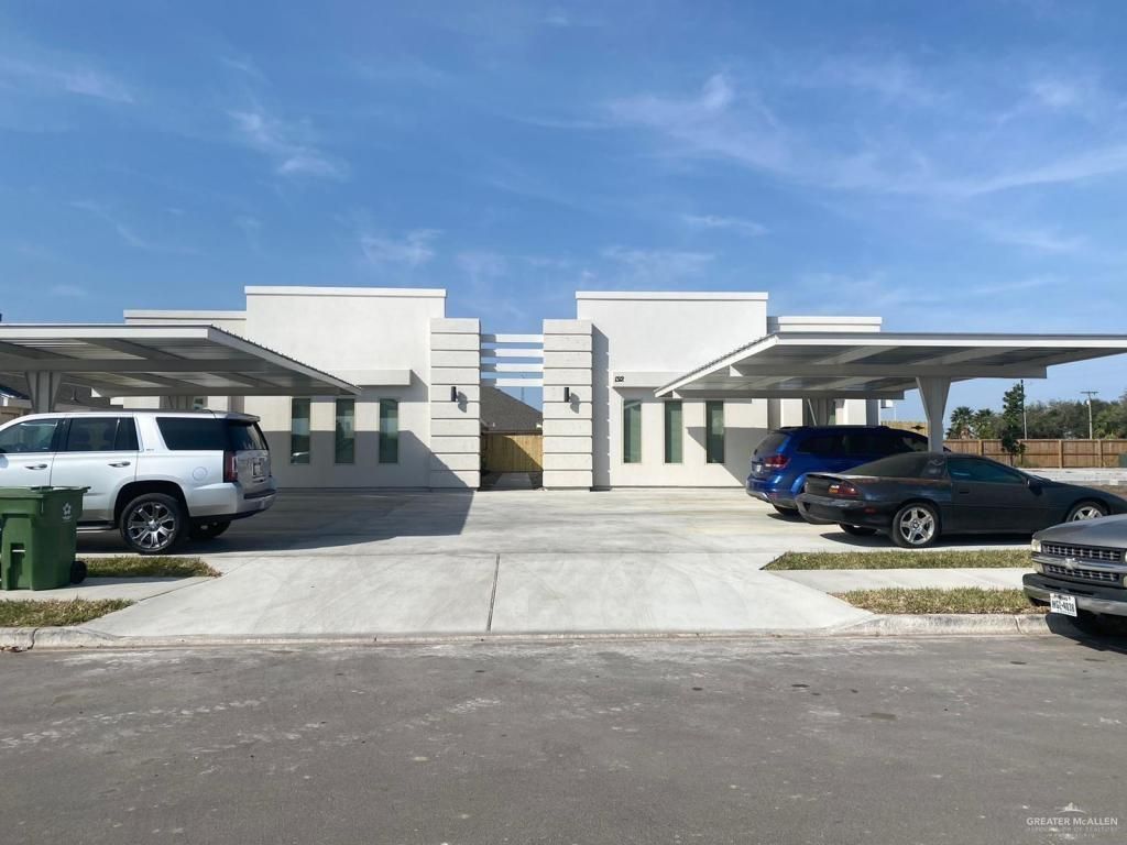 3927 Las Vistas Lane 1, Mercedes, TX 78596