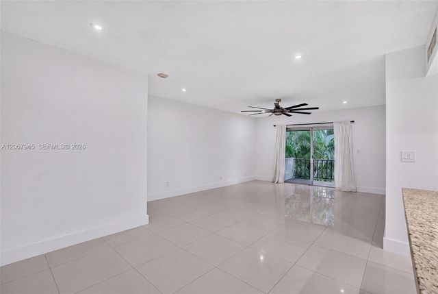 13707 SW 91st Ct Apt G, Miami, FL 33176