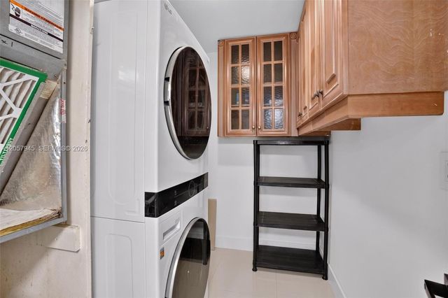 13707 SW 91st Ct Apt G, Miami, FL 33176