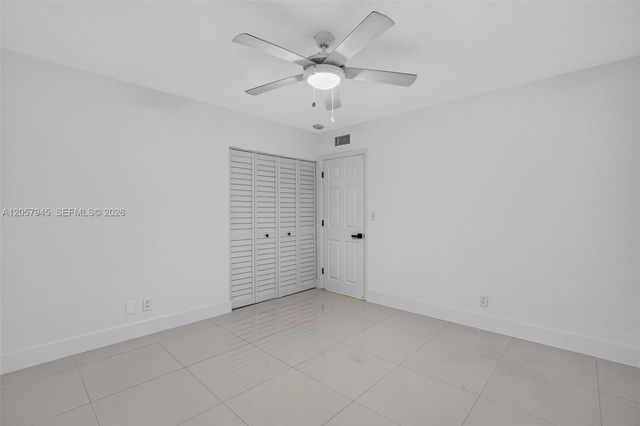 13707 SW 91st Ct Apt G, Miami, FL 33176