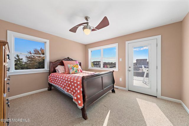 4 Kansas Road, Little Egg Harbor, NJ 08087