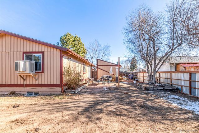 335 S Monaco St Pkwy, Denver, CO 80224