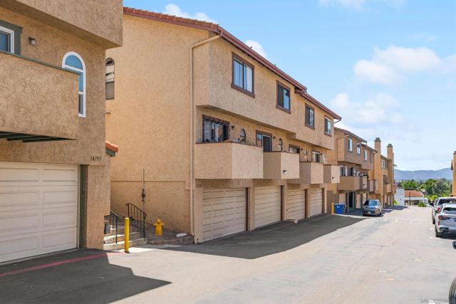 10781 Riderwood Terr b, Santee, CA 92071