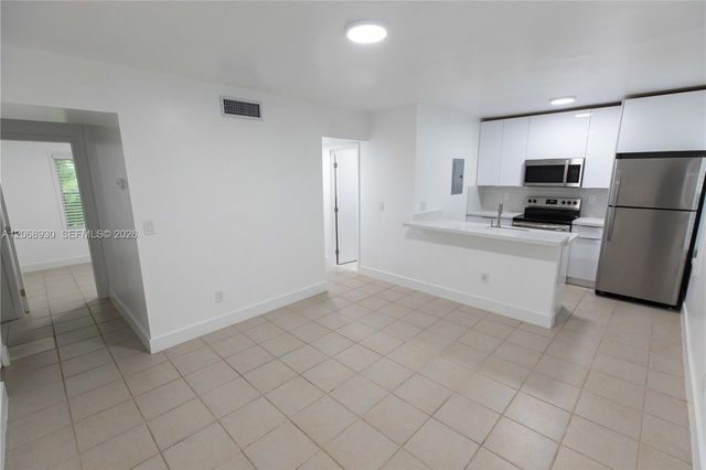 3445 Franklin Avenue A, Miami, FL 33133