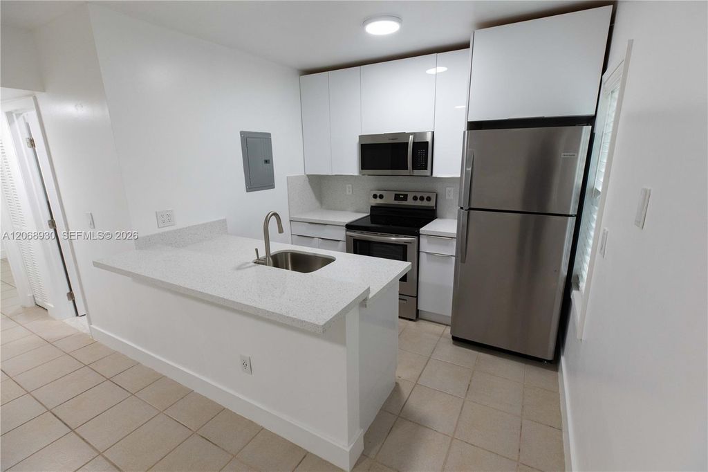 3445 Franklin Avenue A, Miami, FL 33133