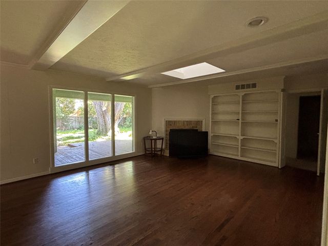 328 Ridge Crest Drive, Richardson, TX 75080