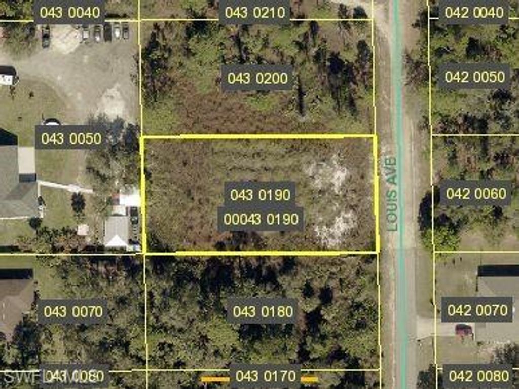 713 Louis AVE, LEHIGH ACRES, FL 33972 — exterior
