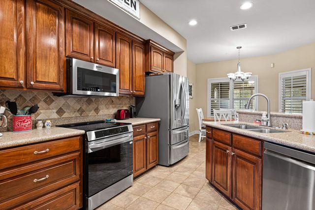 255 CR 1130, Kilgore, TX 75662